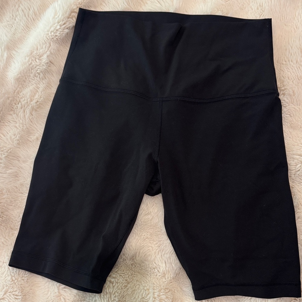 lululemon Align biker shorts 8’